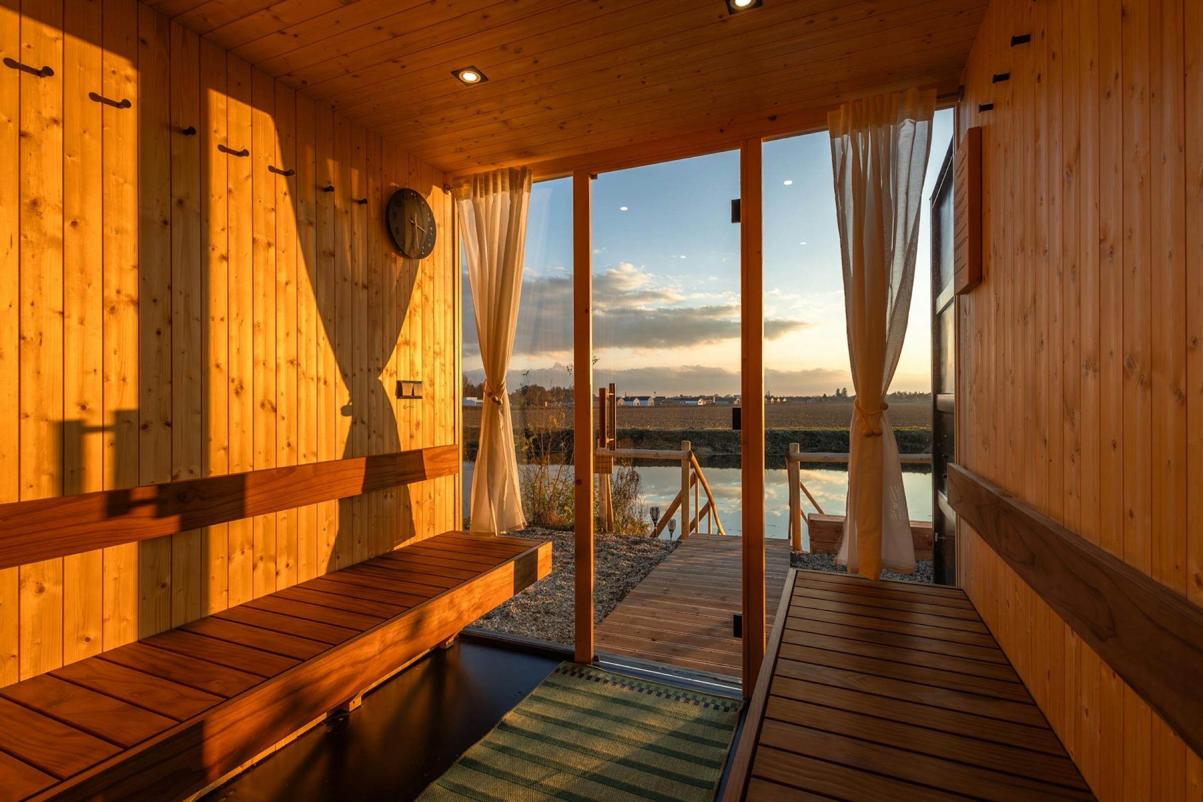 Luxury houses - photo 1
